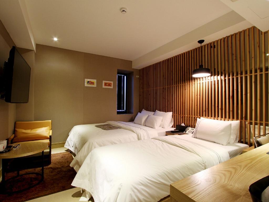 Hotel Donggyeong 2*