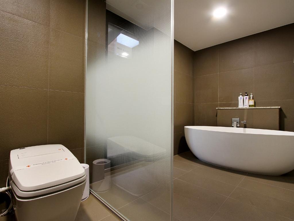 Donggyeong Hotel 2*