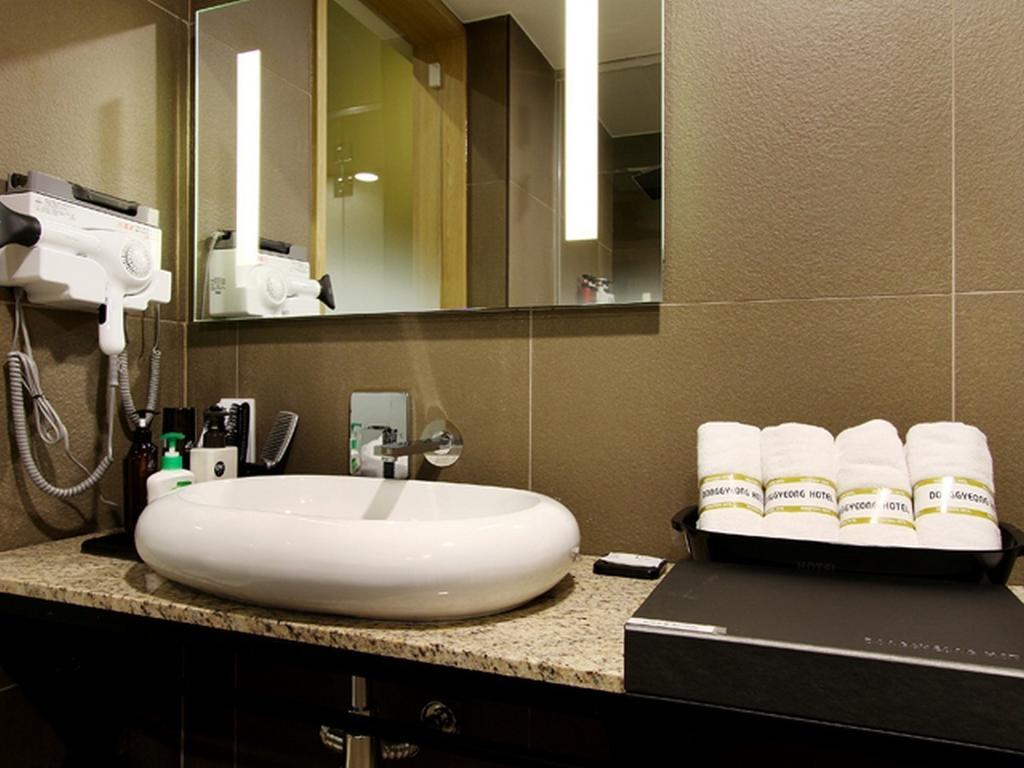 Donggyeong Hotel