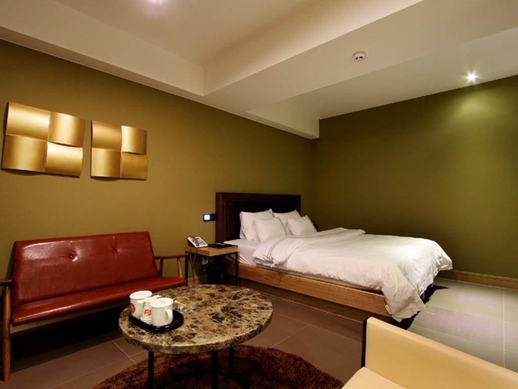 Hotel Donggyeong 2*