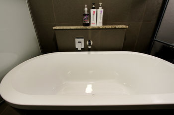 Donggyeong Hotel 2*