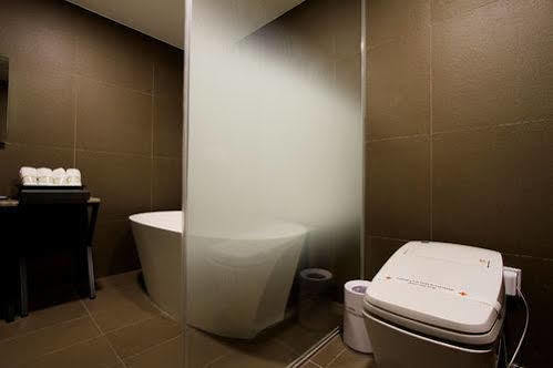 Hotel Donggyeong 2*
