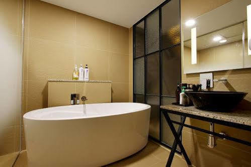 Donggyeong Hotel